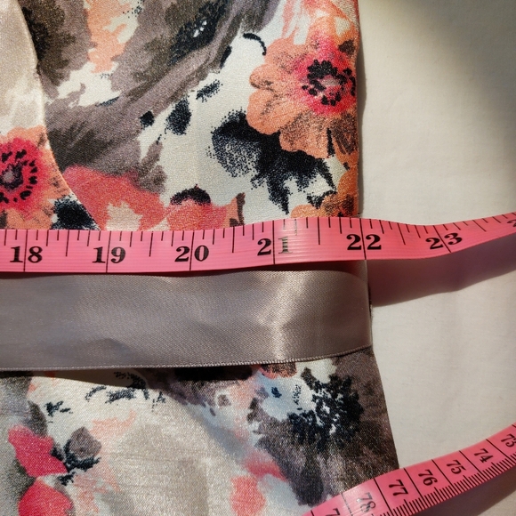 Dressbarn Fit and Flare Blush Floral Pink and Gray Dress 18 EUC - Picture 15 of 15